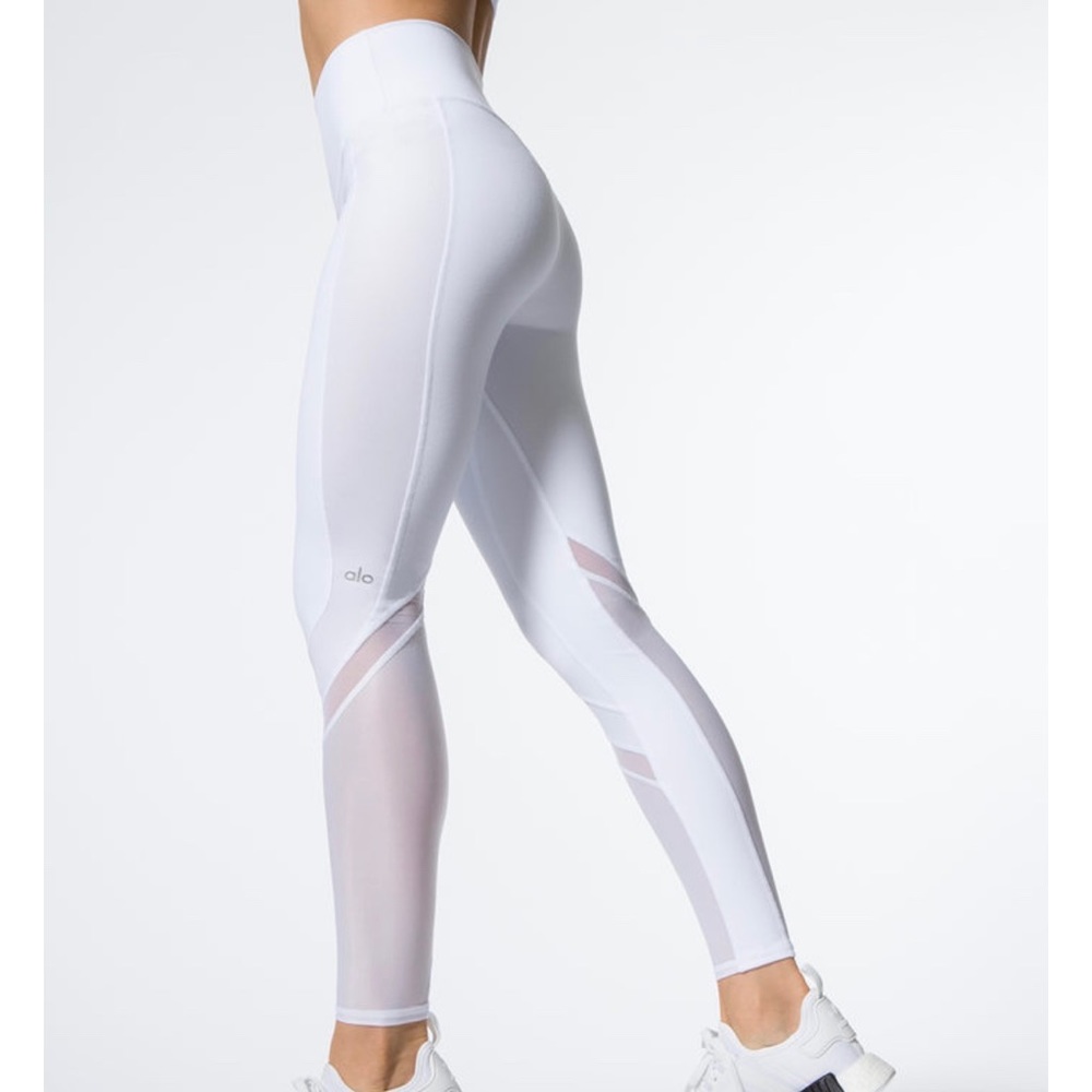 Alo Yoga Elevate Legging White XS